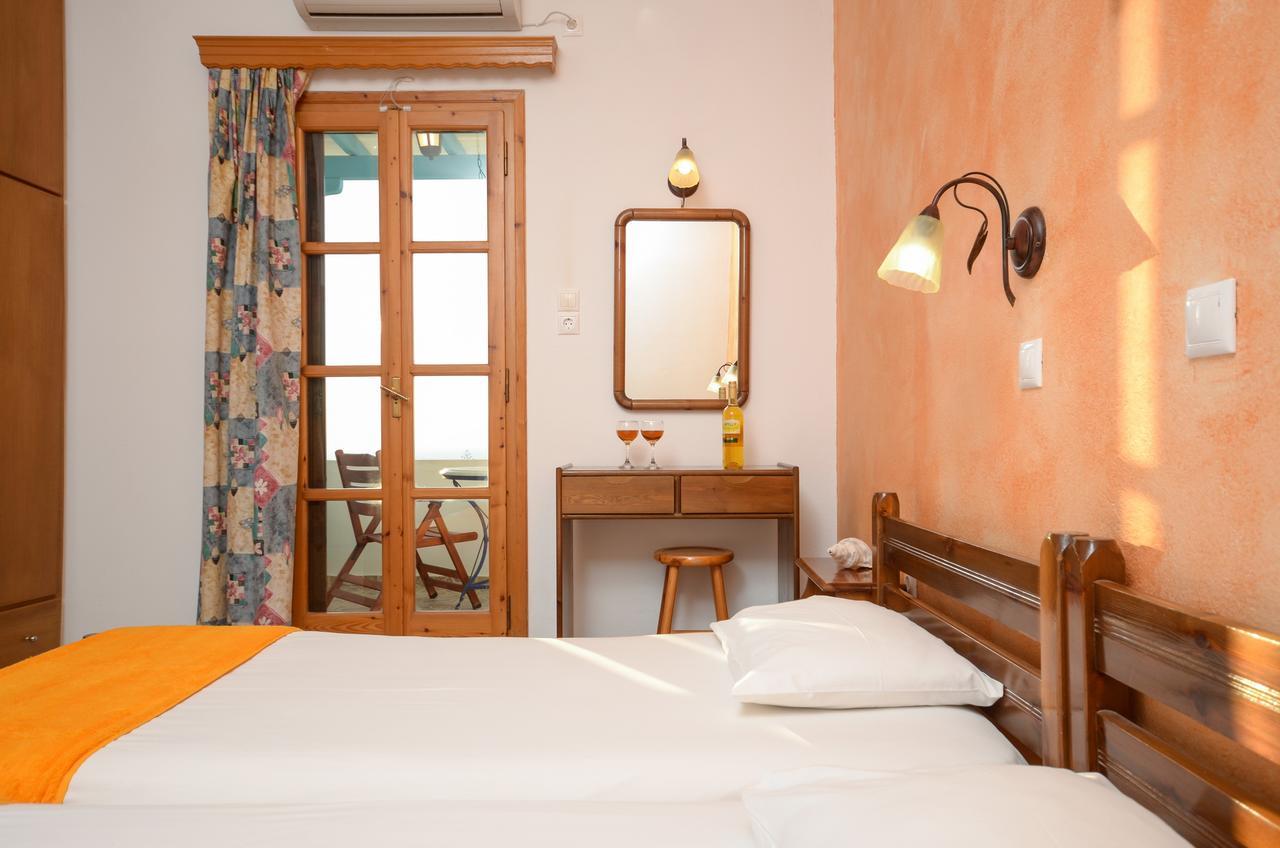 Studios Sofia Dream Agia Anna  外观 照片