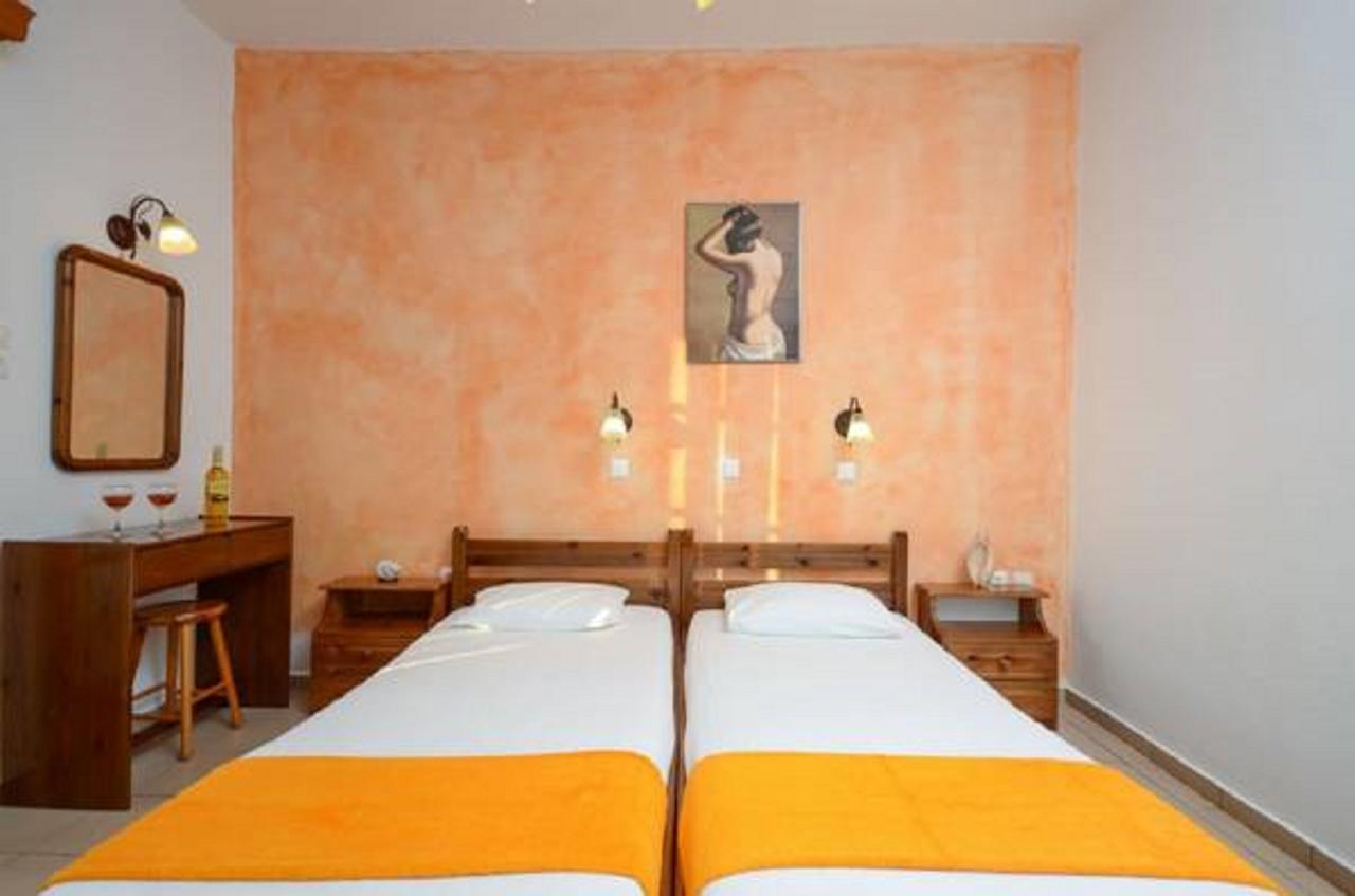 Studios Sofia Dream Agia Anna  外观 照片